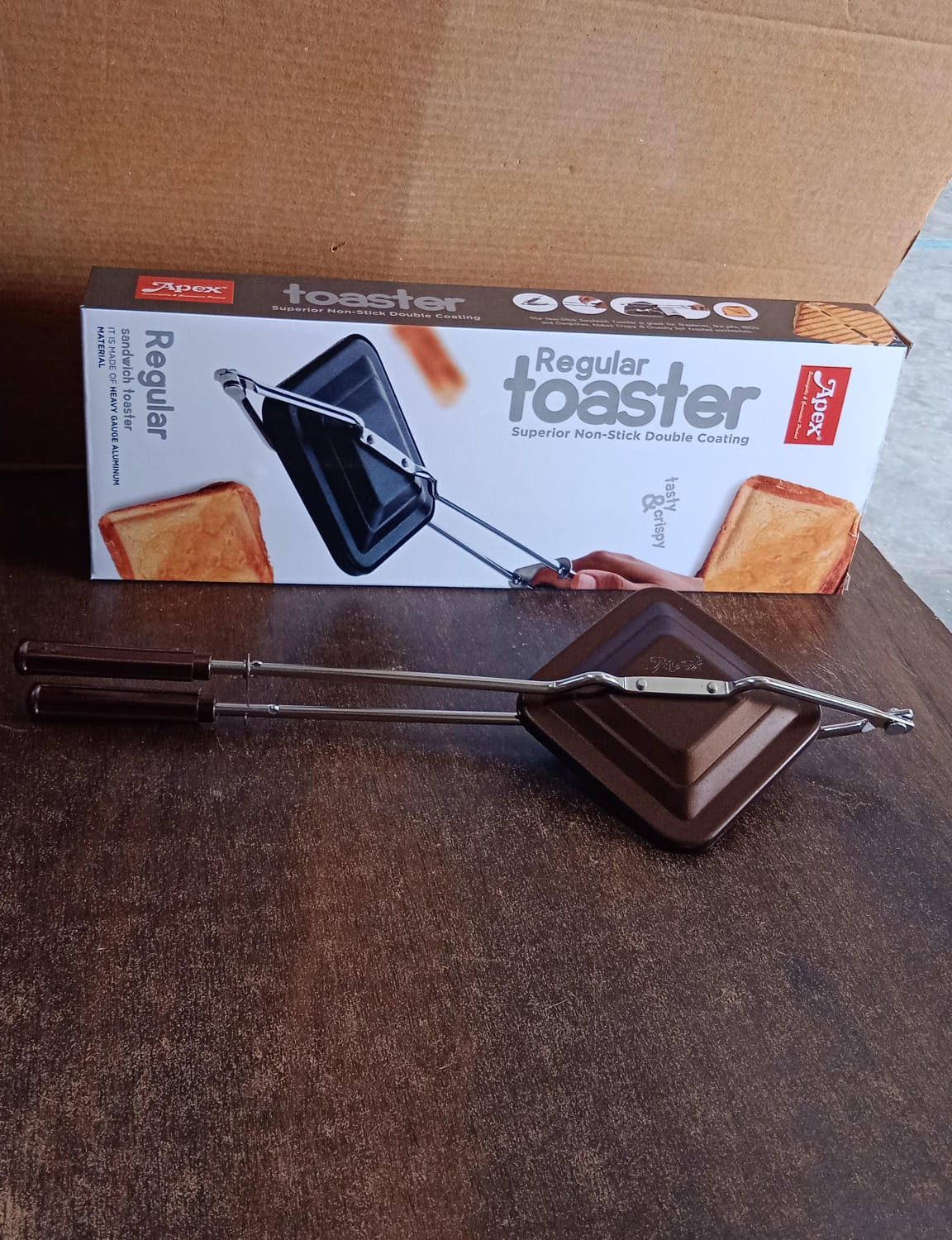 Gas Stove Sandwich Toaster – Durable Non-Stick Grill Maker
