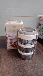Portable insulated lunch box set with stainless steel inner containers