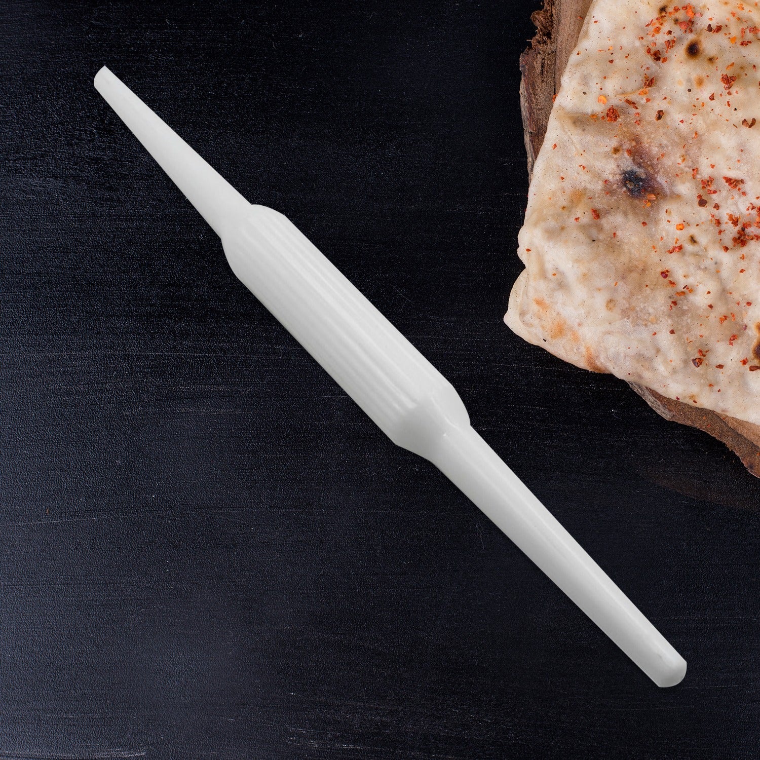 CookAura plastic roti belan, ideal for daily kitchen use.