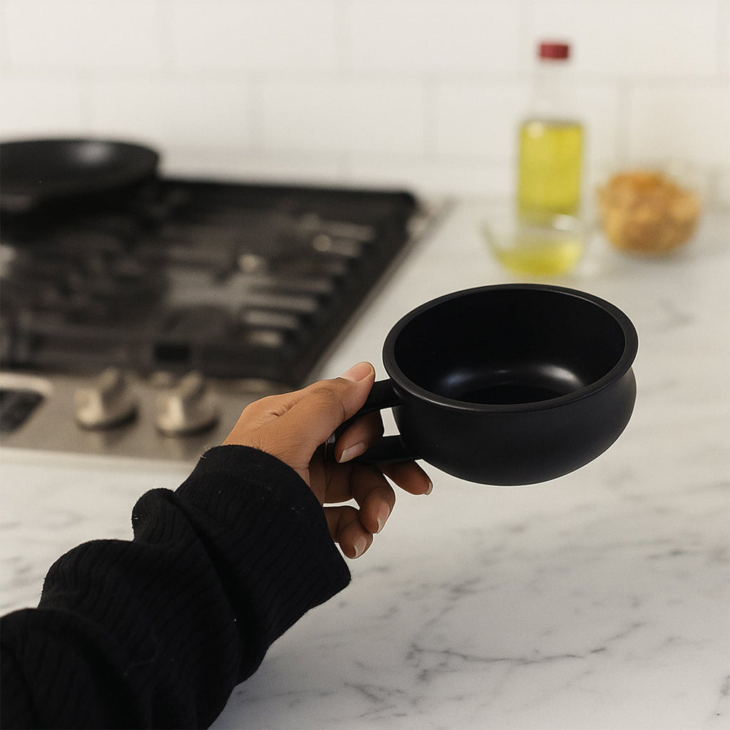 Close-up of deep handle bowl’s ergonomic grip design