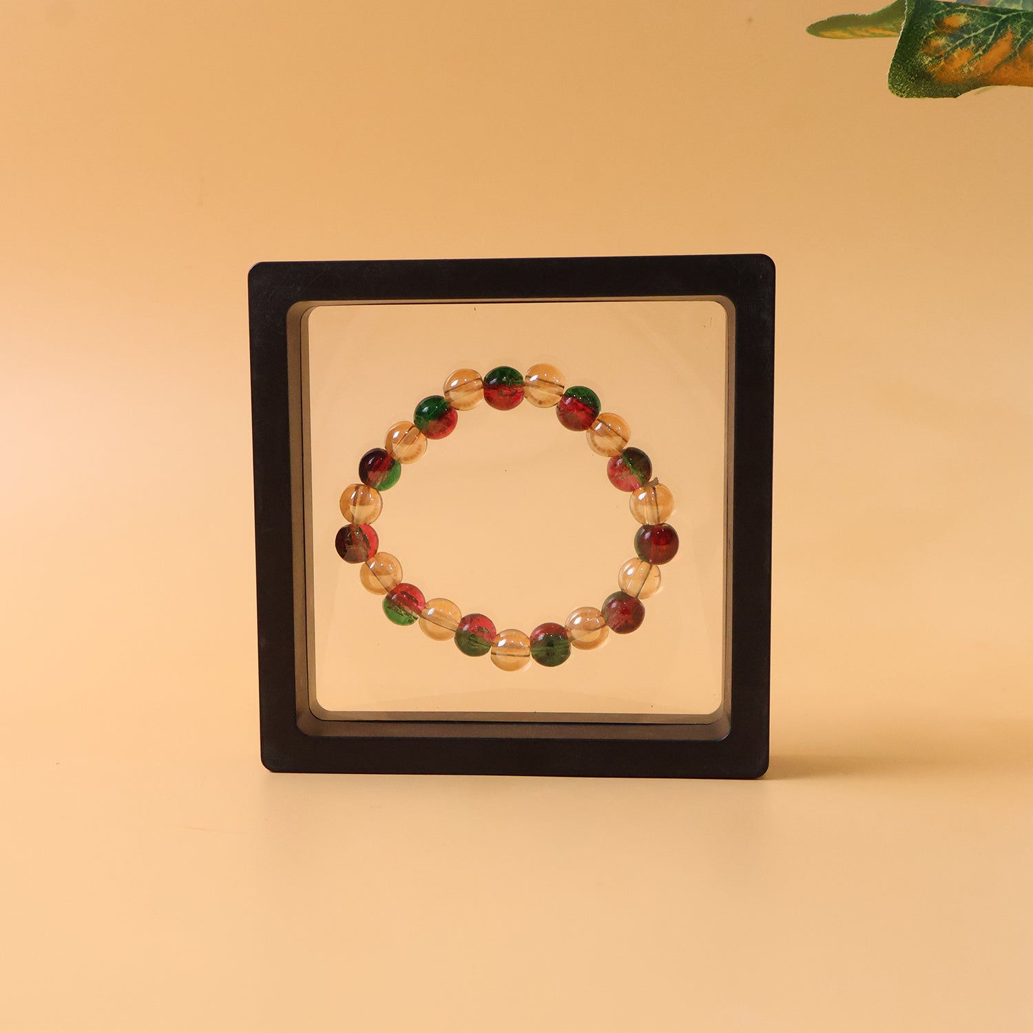 Multicolor elastic hand bracelet featuring glossy transparent beads