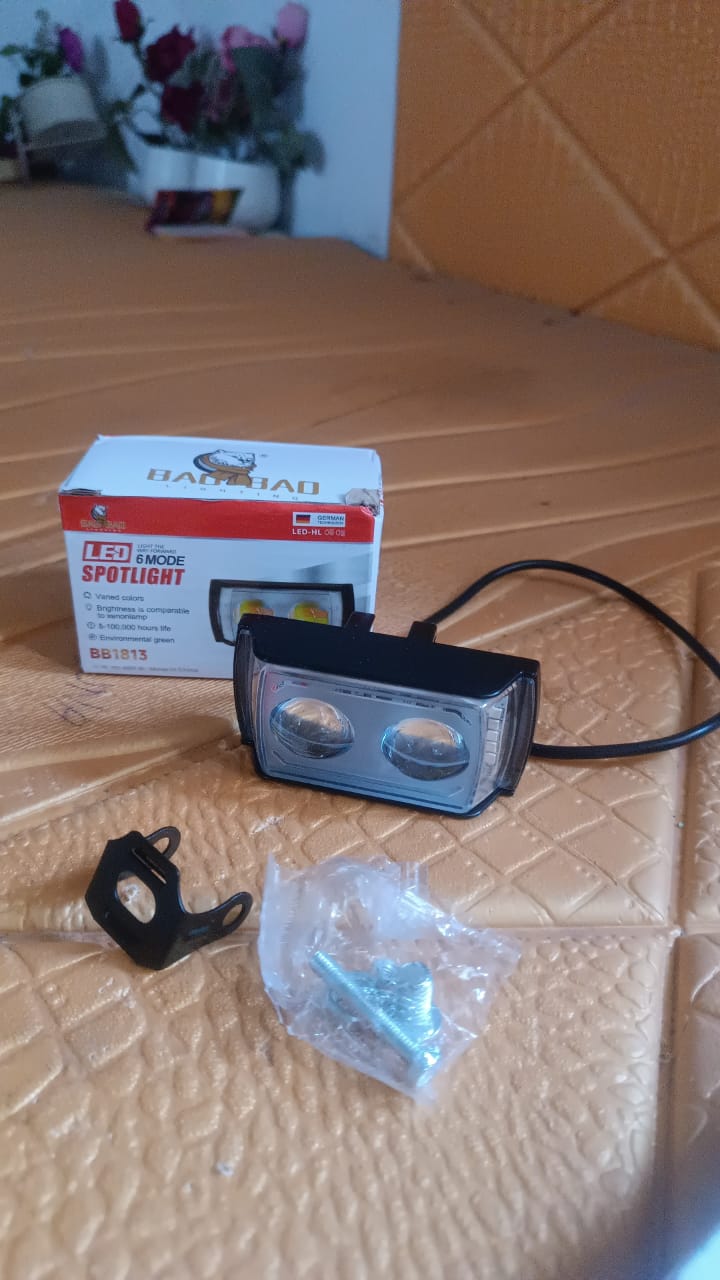 Packaging of Indo Glow 6 Mode LED Ultra Mini Fog Light ready for shipping