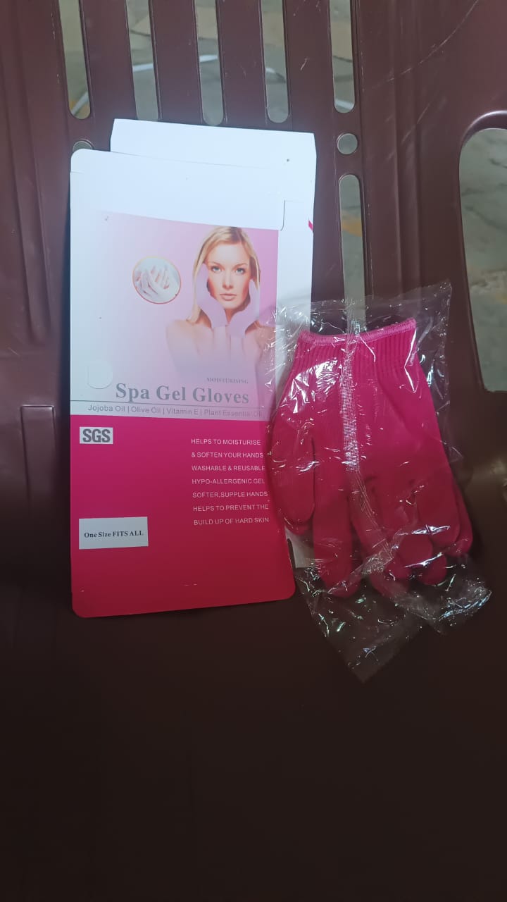 Soft moisturizing gloves helping improve hand texture and appearance