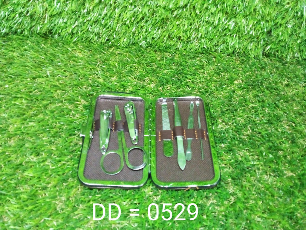 Full display of the Manicure Pedicure Kit in its open case