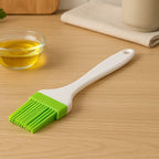 CookAura flexible silicone pastry brush for basting and glazing in kitchen