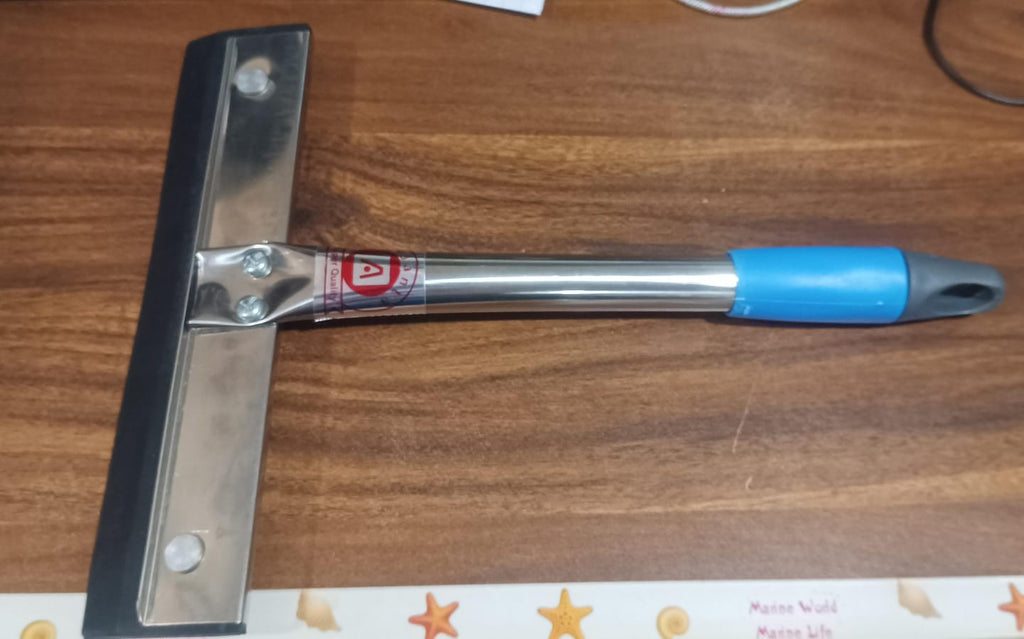 Durable stainless steel kitchen wiper meant for wet and dry spills