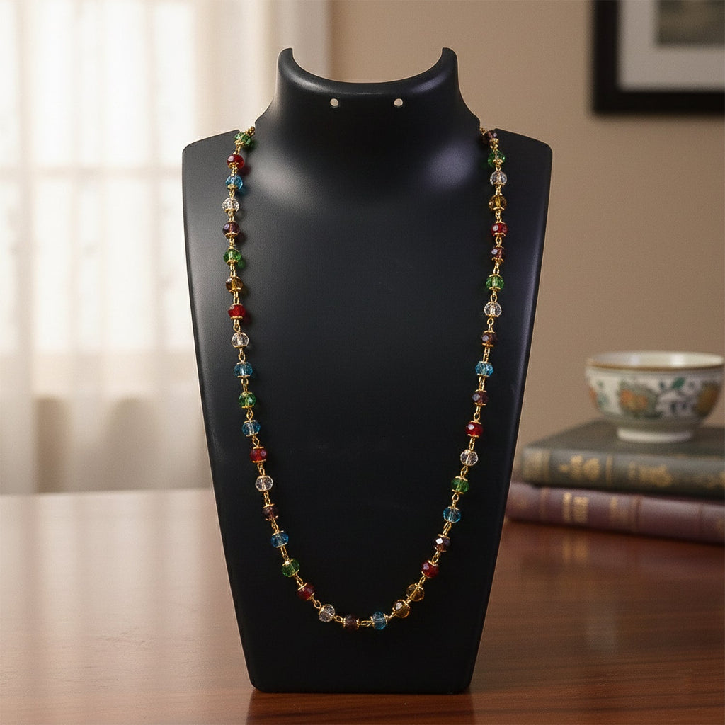 Trendy gold-tone link necklace with sparkling crystal beads