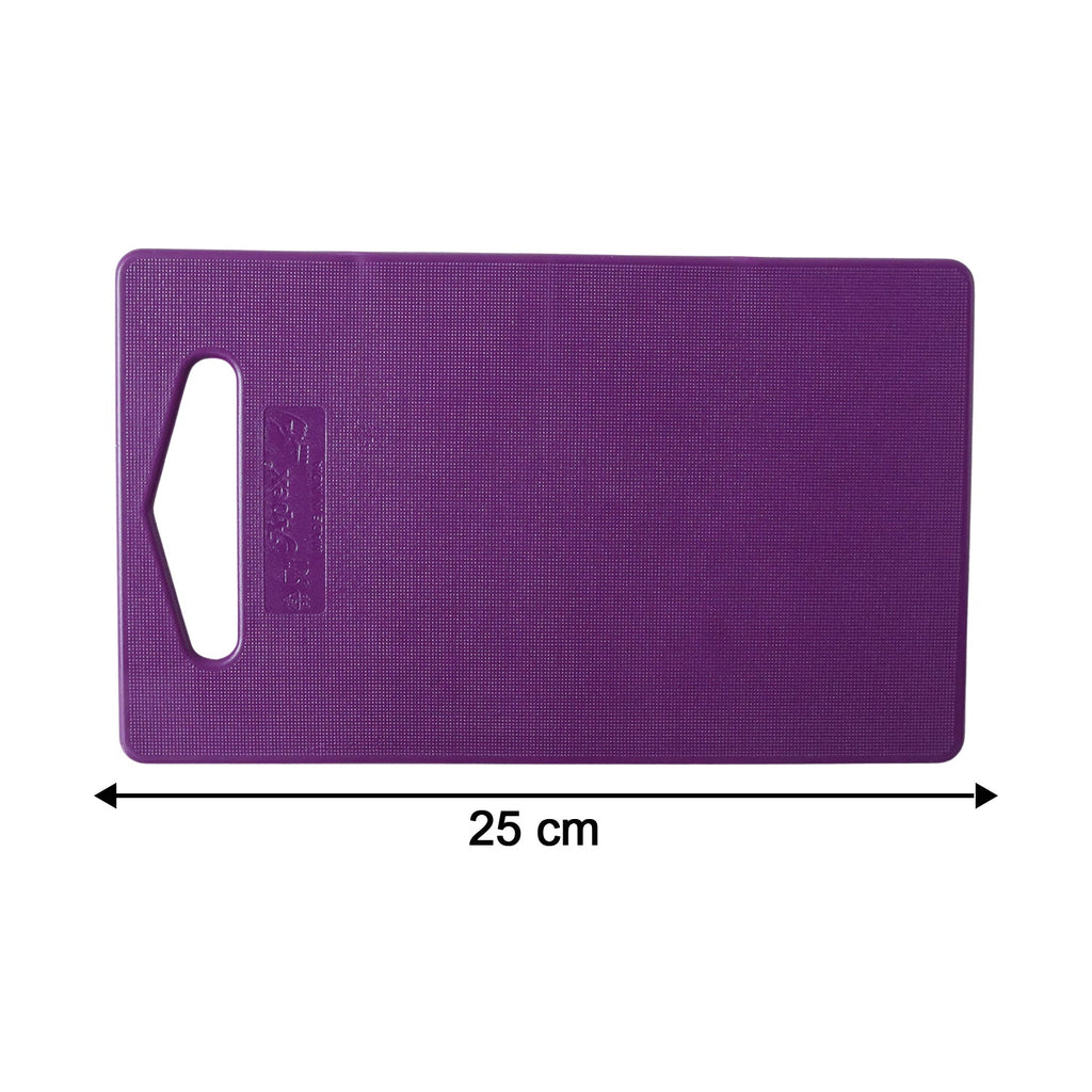 Dishwasher-safe unbreakable cutting board easy to clean after use