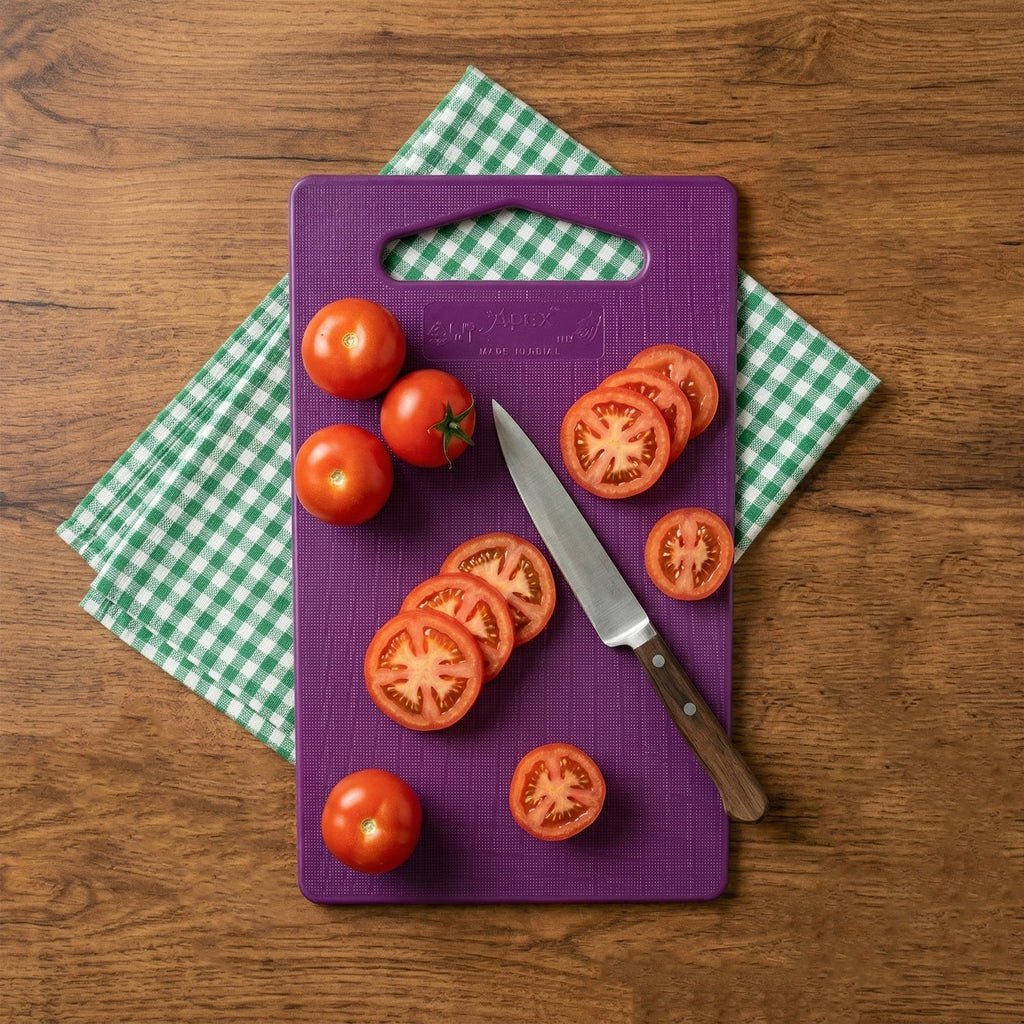 Knife-friendly surface of Supermom unbreakable cutting board preserving blades