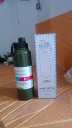 Mixed color options of insulated stainless steel water bottles for gifting