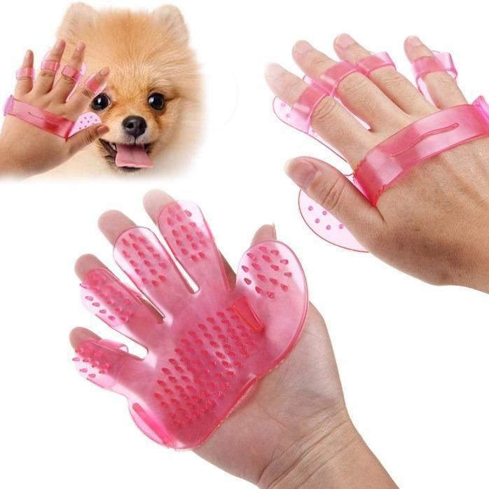 Durable pet grooming gloves made from natural rubber