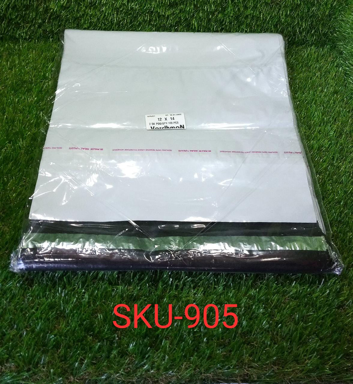 Bundle of 100 tamper-proof courier bags, each measuring 12x14 inches.