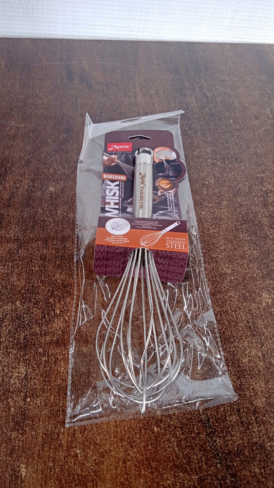 Polished balloon whisk wires of Apex stainless steel hand whisk