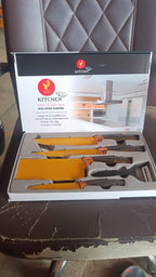 Versatile knives and tools arranged as kitchen knife set