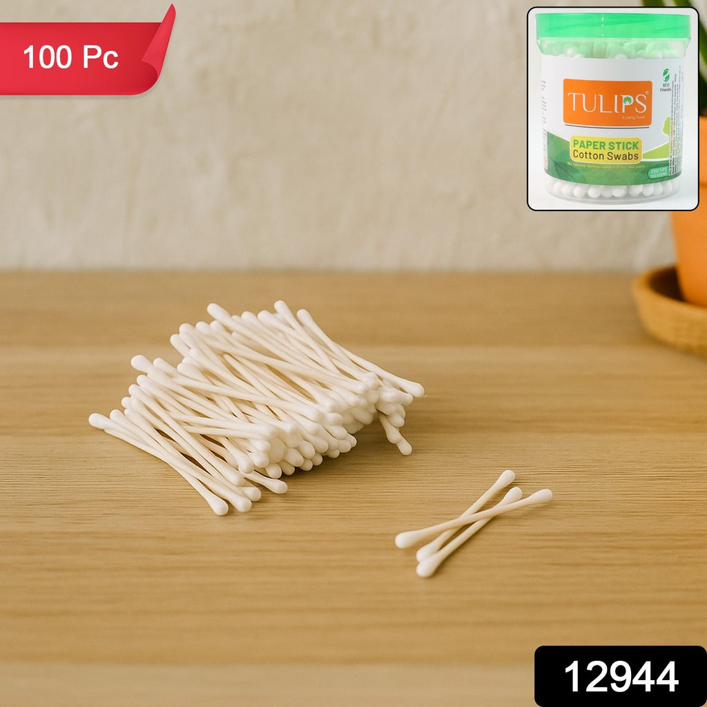 Close-up of a dual-tipped cotton swab with an eco-conscious paper stick.