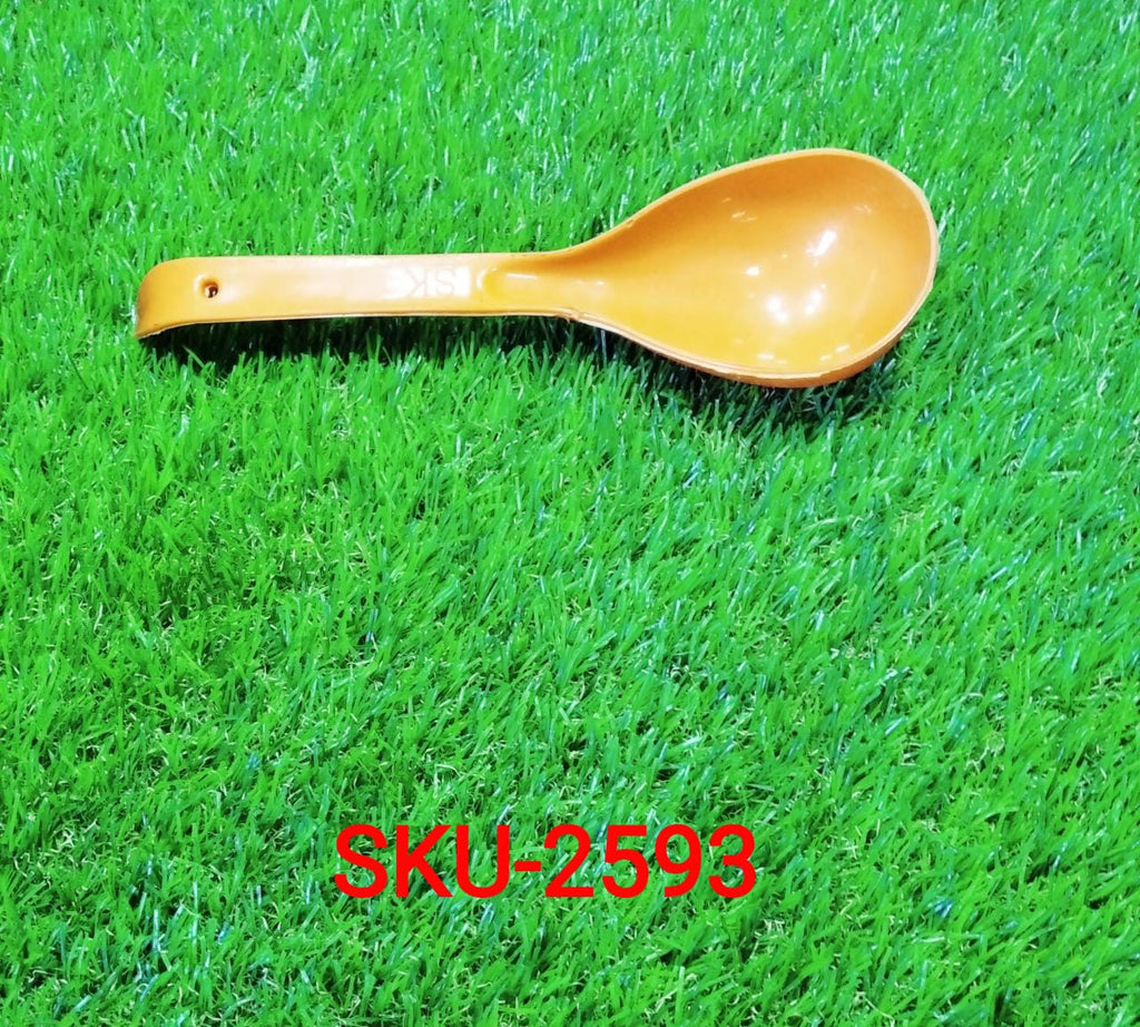 Simple yet elegant plastic serving spoon, showcasing its practical shape for serving various dishes.