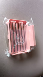 Durable plastic soap holder tray with drainage for wall mounting