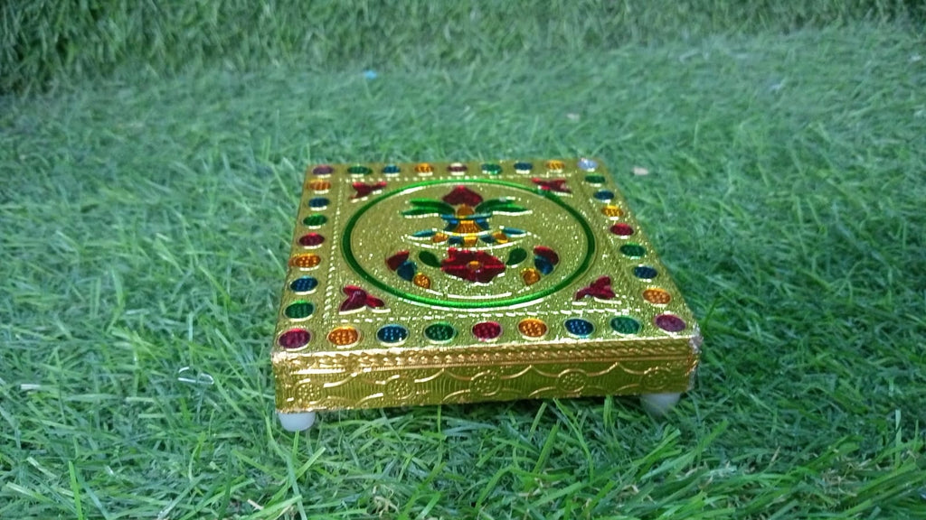 Unique wooden bajot, expertly crafted for both daily use and special festive occasions.