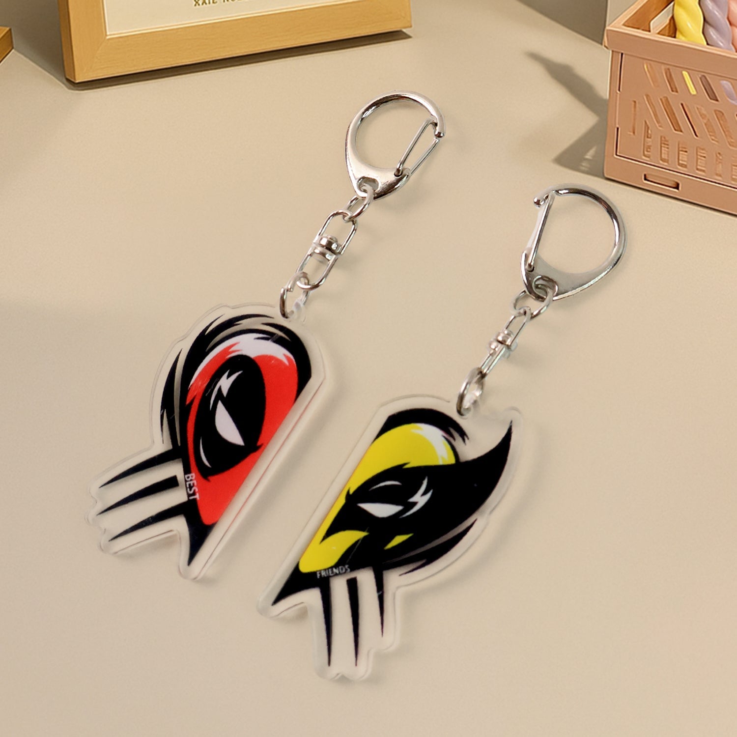Breakable 2-in-1 best friend keyring combo with durable metal ring