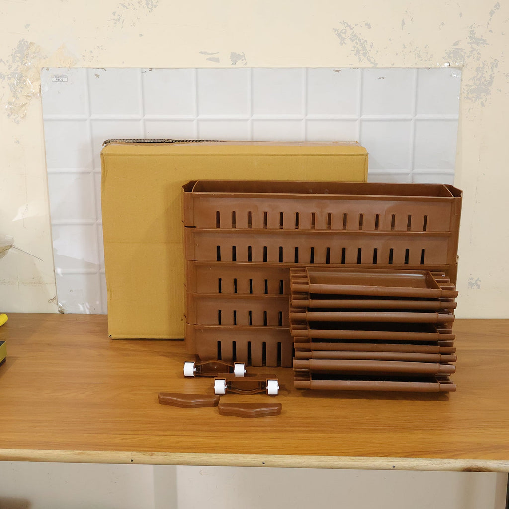 Versatile home storage rack in compact design