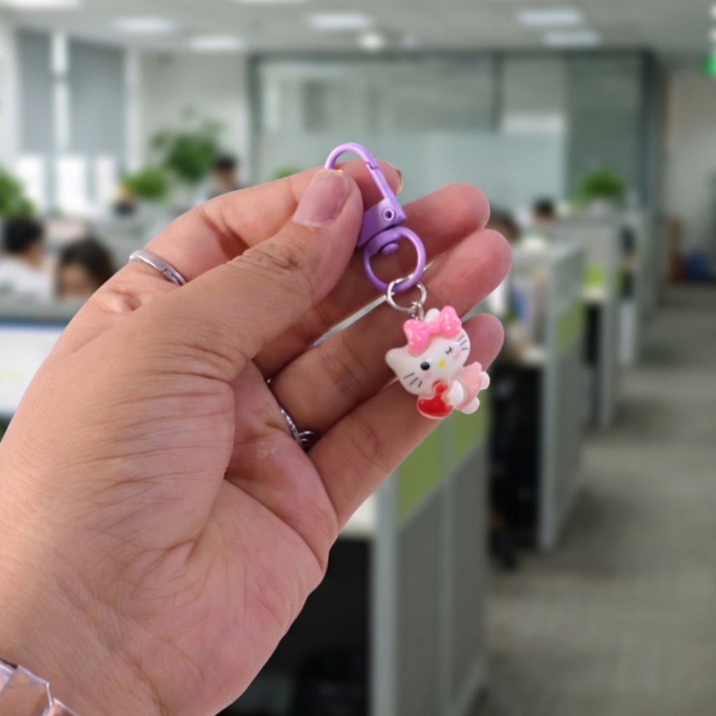 Decorative keychain for bags and purses