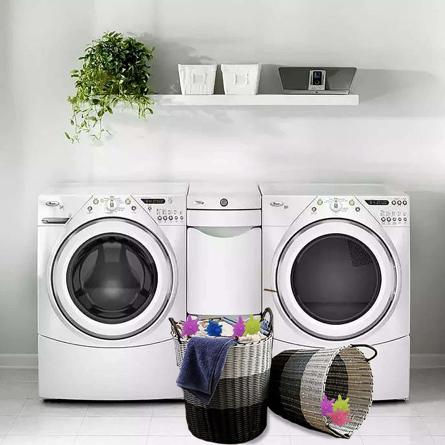 Set of colorful washing machine laundry balls to prevent wrinkles and lint