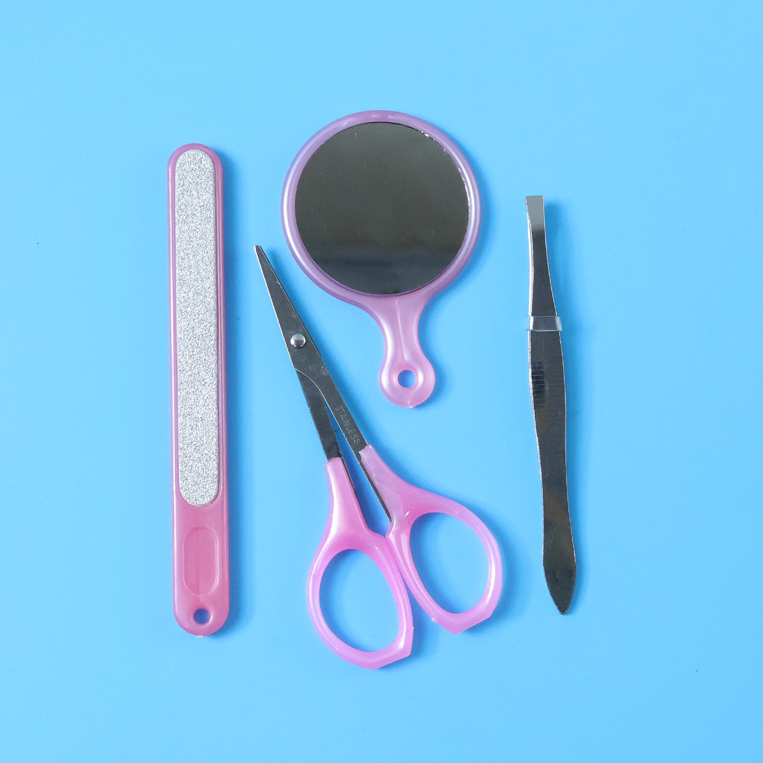 Manicure and pedicure accessories for grooming