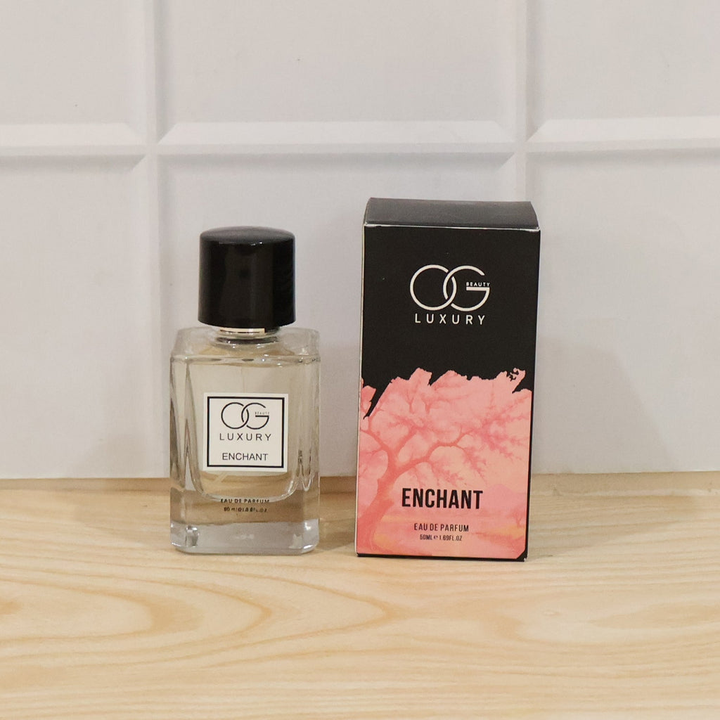 Fragrance setup inspired by floral and woody notes of Enchant Eau De Parfum