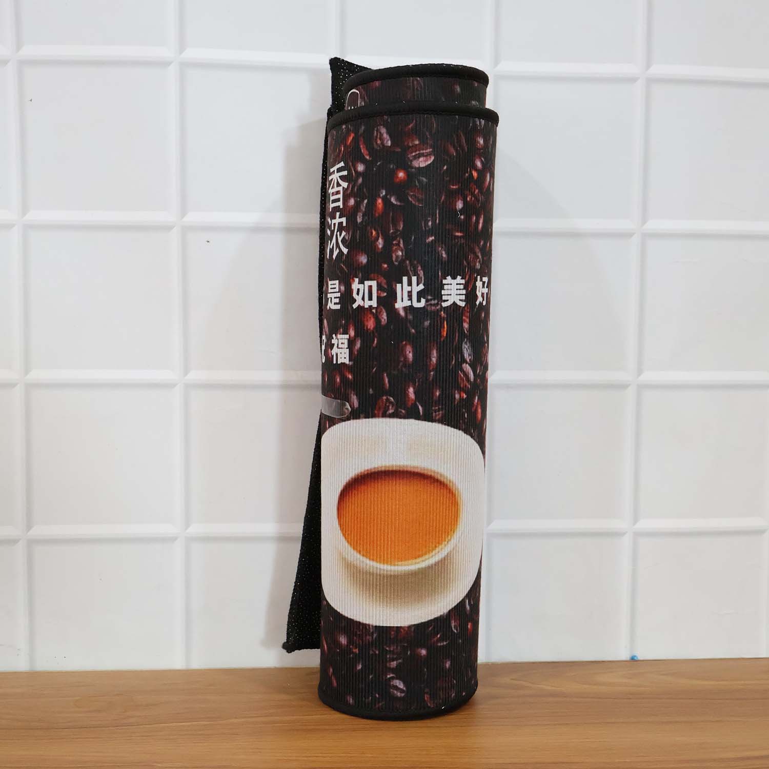 Long-lasting printed floor mats with slip-resistant backing