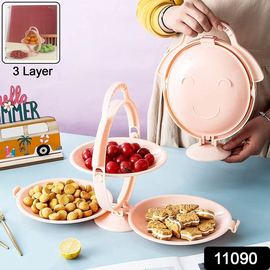Close-up of sturdy handle on 3-tier foldable snack serving stand