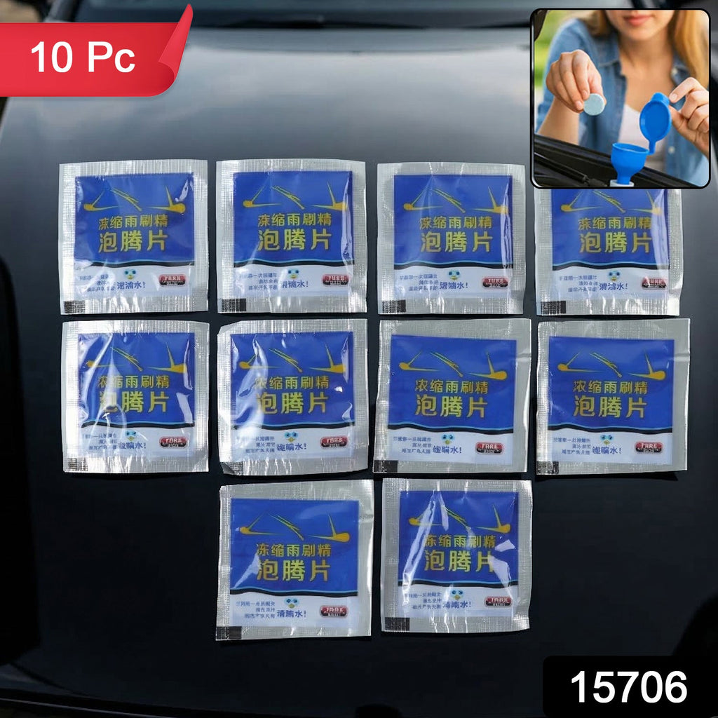 Windshield washer cleaning tablets in pack
