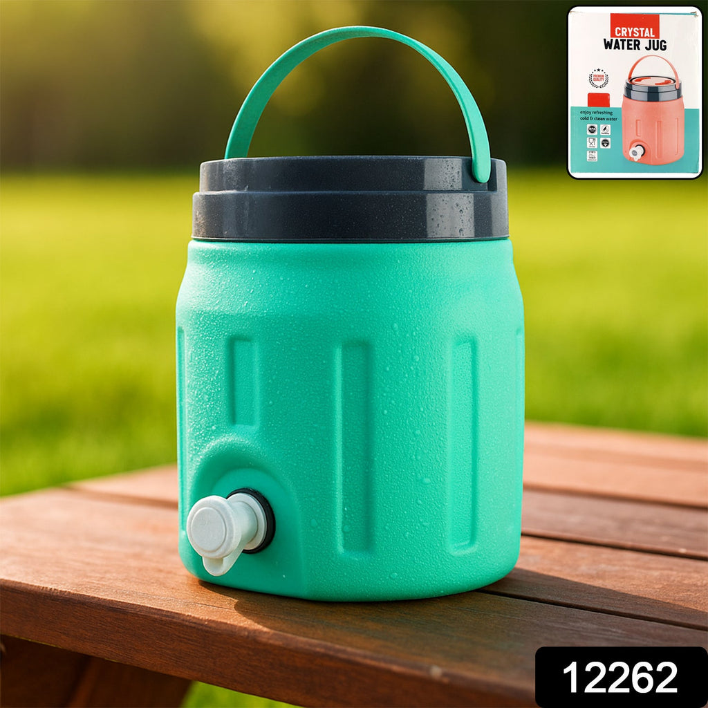Side angle showing comfortable handle of insulated 4L water jug