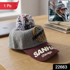 Woolen winter cap in baseball style, with extended brim for sun protection