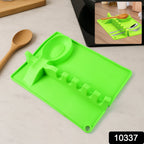 Top-down view of the 4-slot silicone spoon rest.