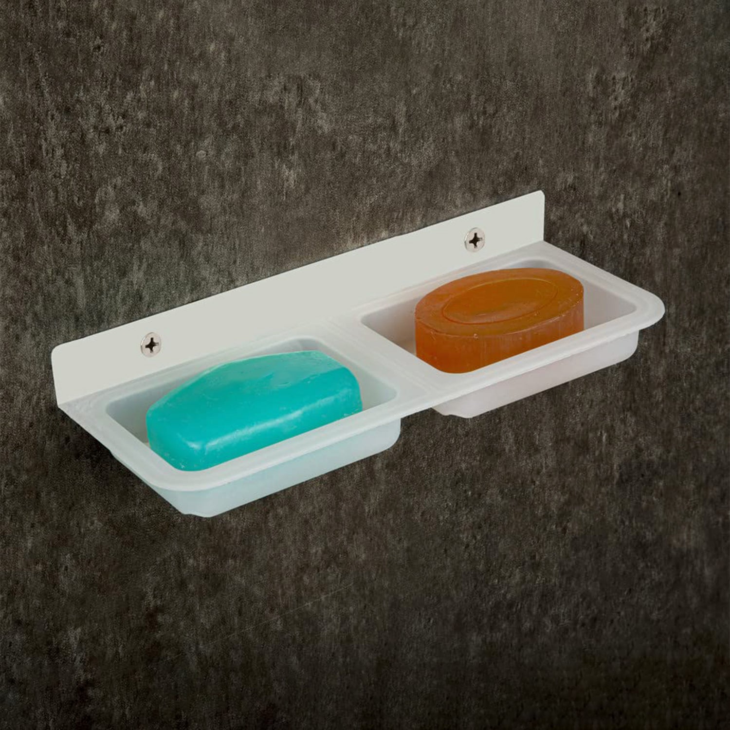 Compact soap and sponge organizer with quick drainage system