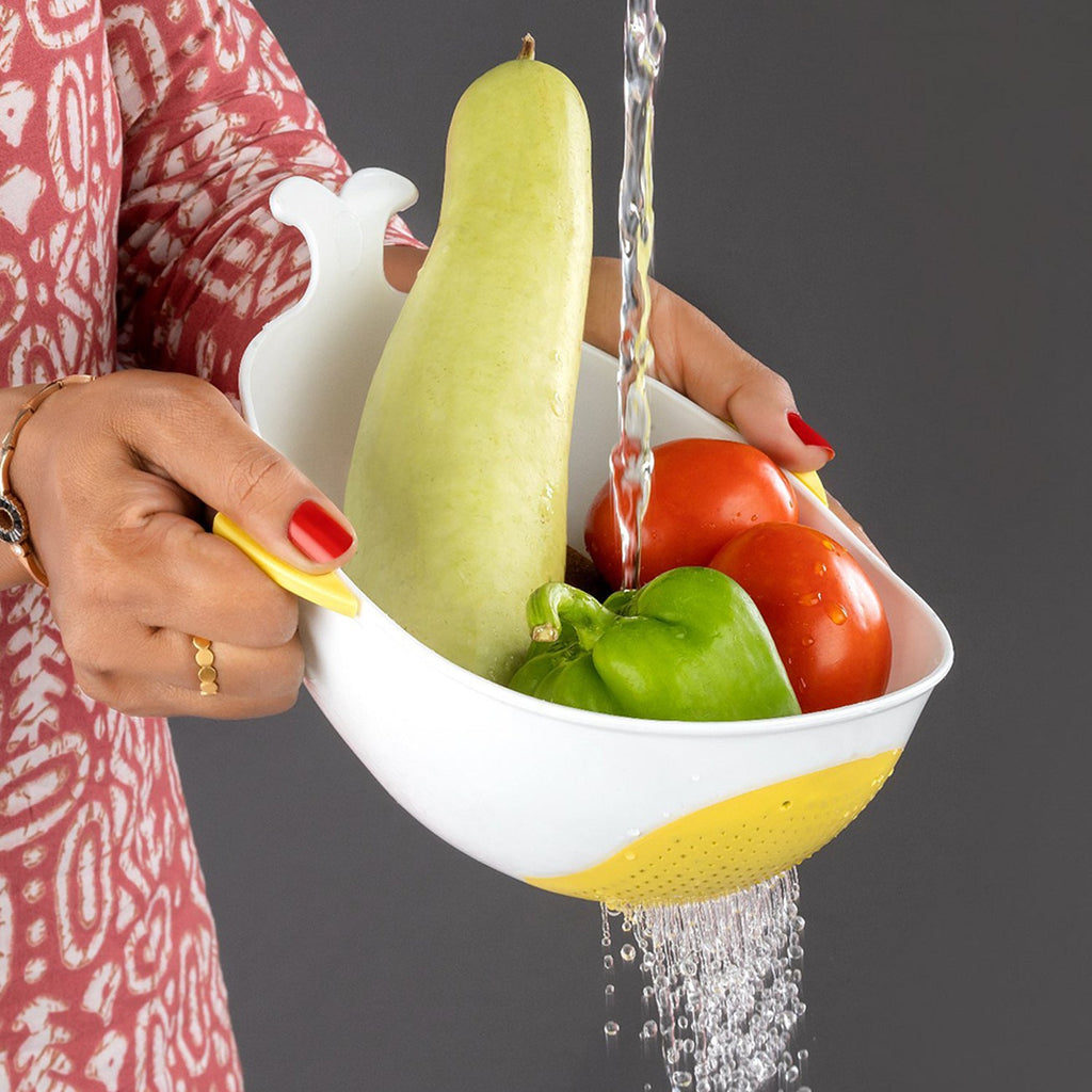 Durable plastic bowl and strainer for washing rice and vegetables