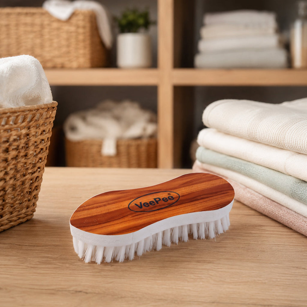VeePee ergonomic cloth washing brush with curved grip and nylon bristles