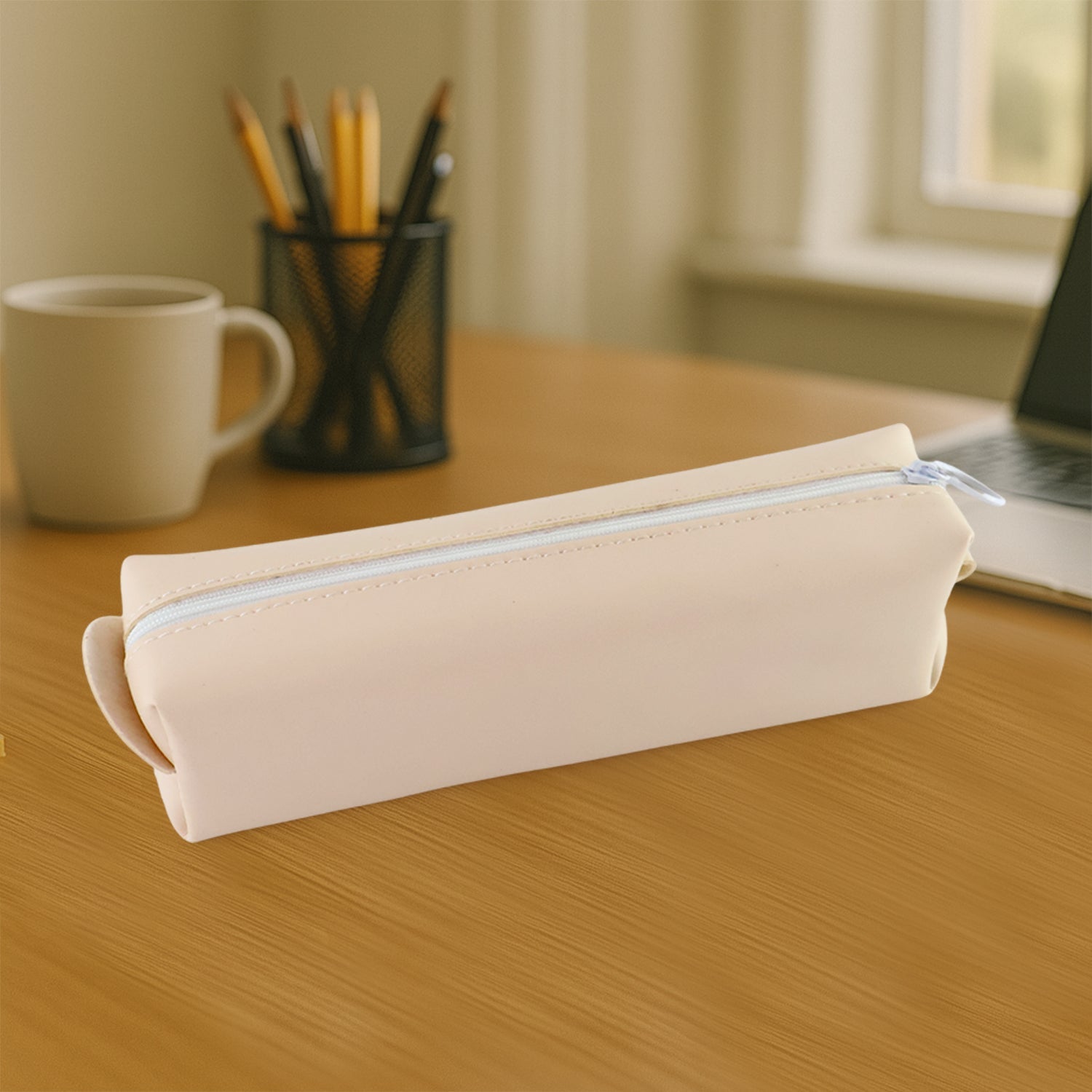 Compact stationery pouch made of PU leather, ideal for brushes or office supplies.